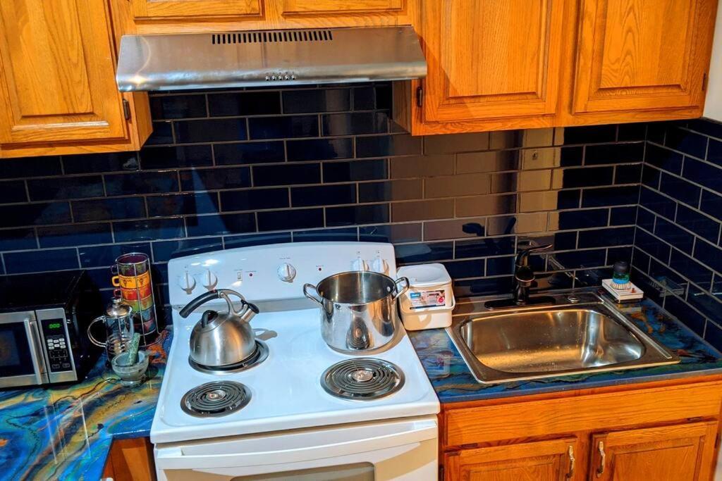 The Gogh - A Cozy, Creative Retreat Appartement Seattle